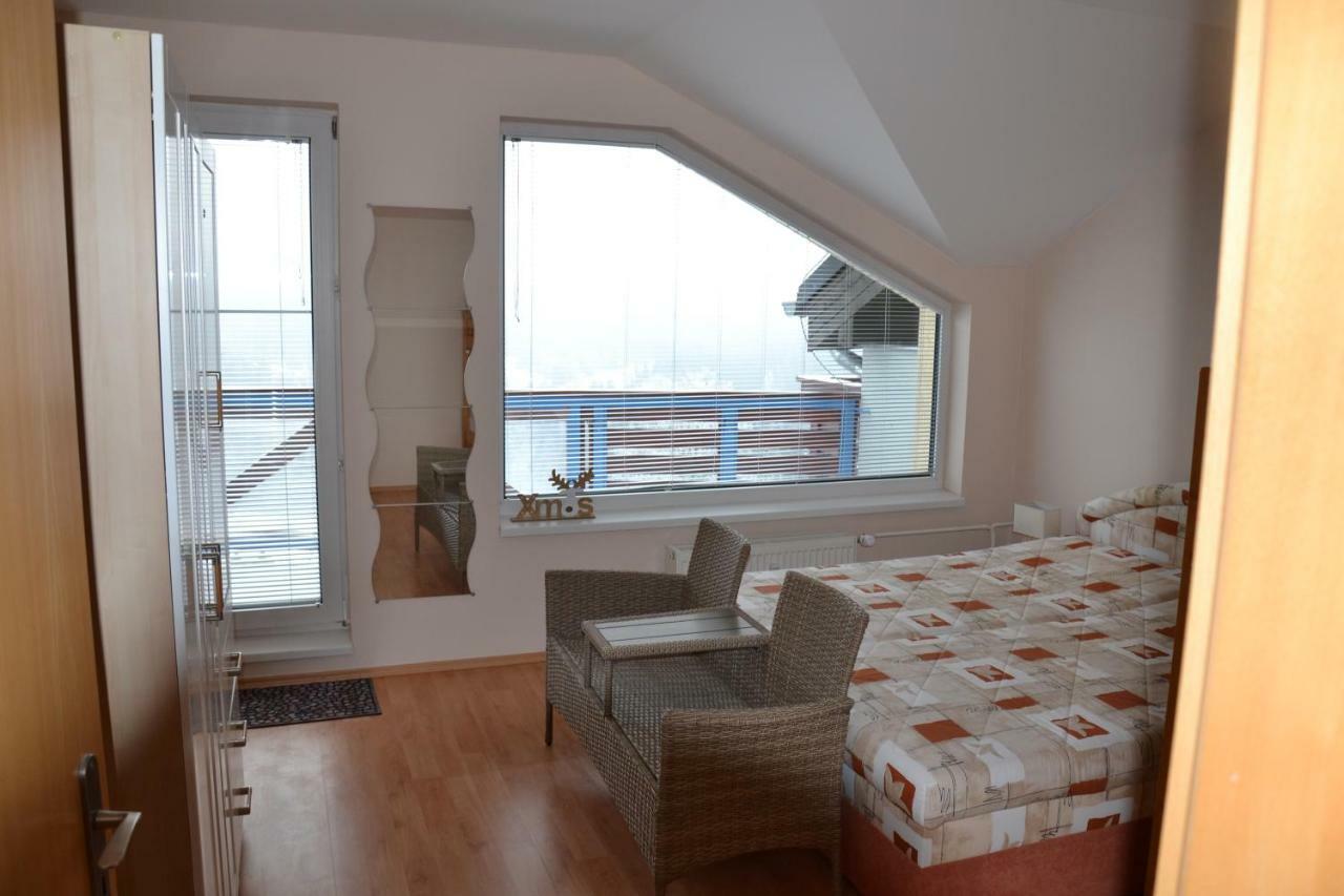 Šafrán, apartmán Dorothy 44, Apartman Dóval Kültér fotó